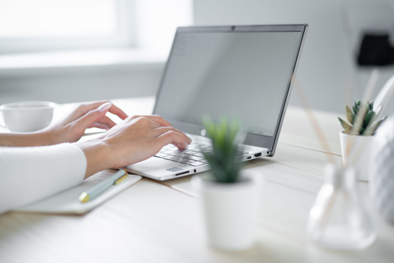New patient accessing health questionnaire on Rejuvinage website